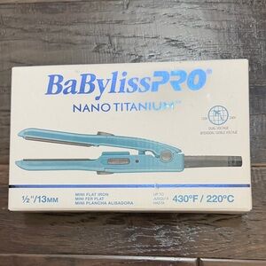 BaBylissPRO Nano Titanium Mini Blue Styling Tool